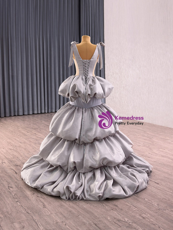 Gray V-neck Sleeveless Tiers Prom Dress