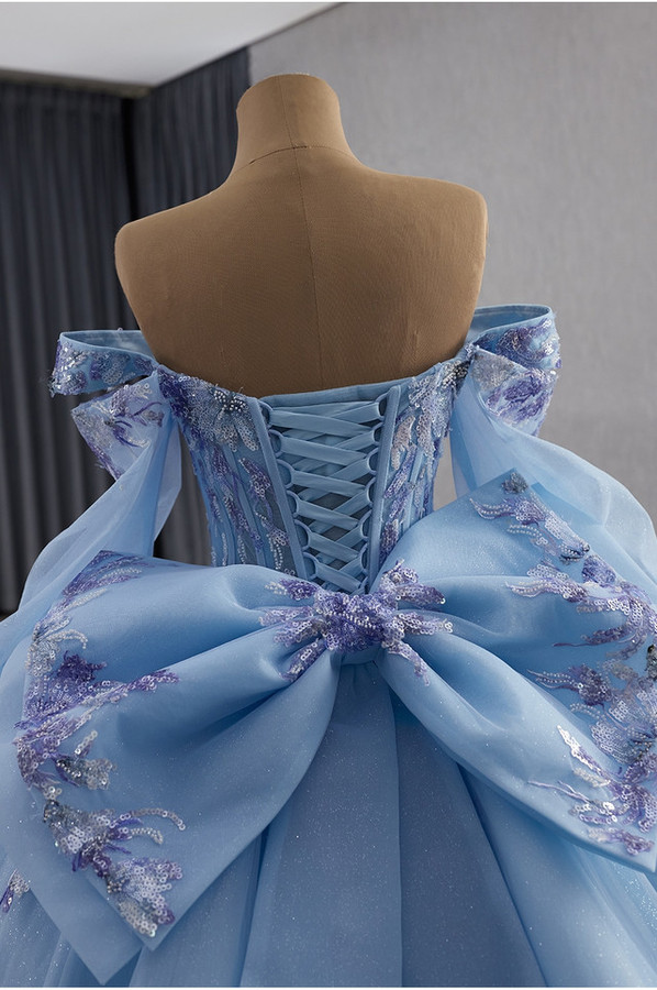 Light Blue Tulle Long Sleeve Sequins Appliques Prom Dress