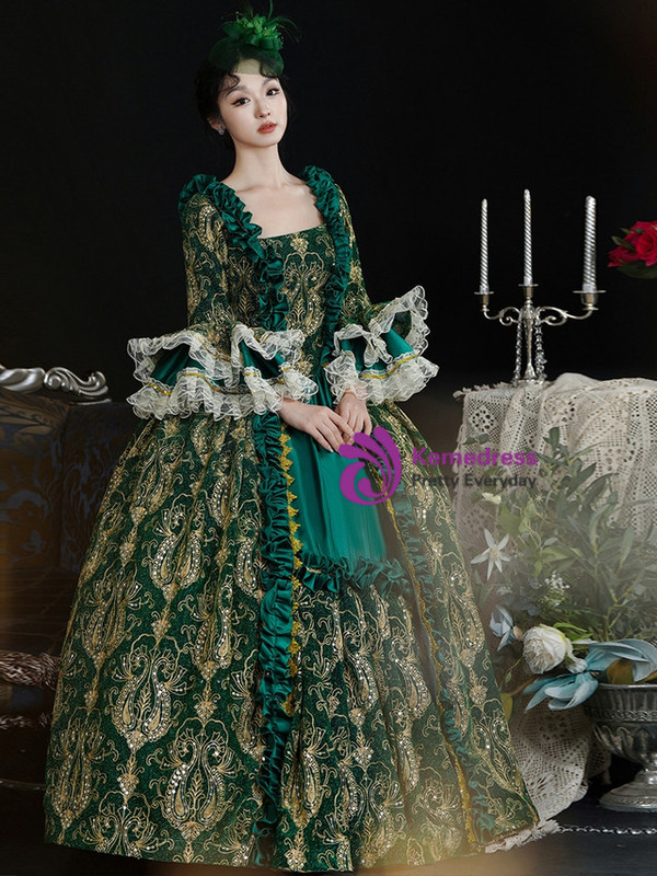 Green Ball Gown Long Sleeve Lace Vintage Dress