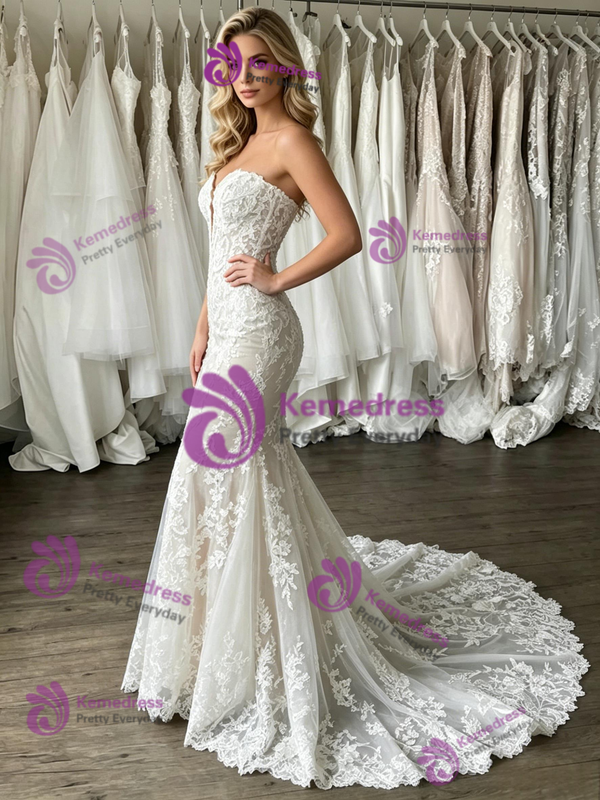 White Mermaid Tulle Appliques Strapless Wedding Dress