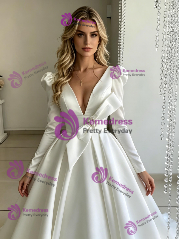 White Satin Deep V-neck Long Sleeve Wedding DressWhite Satin Deep V-neck Long Sleeve Wedding Dress