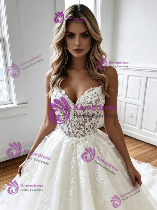 White Tulle Spaghetti Straps Wedding Dress