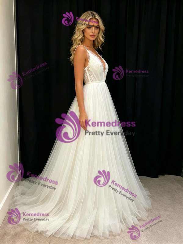 White Tulle Spaghetti Straps Pleats Wedding Dress