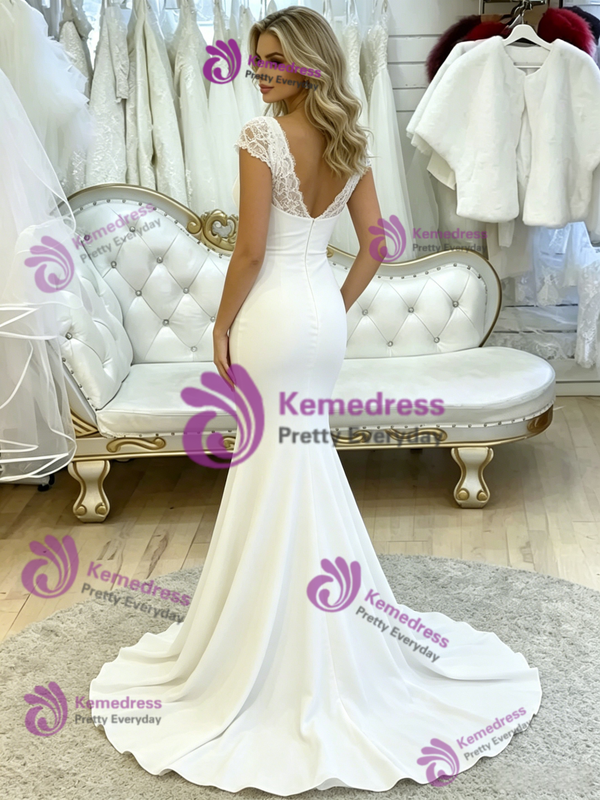 White V-neck Mermaid Lace Wedding Dress