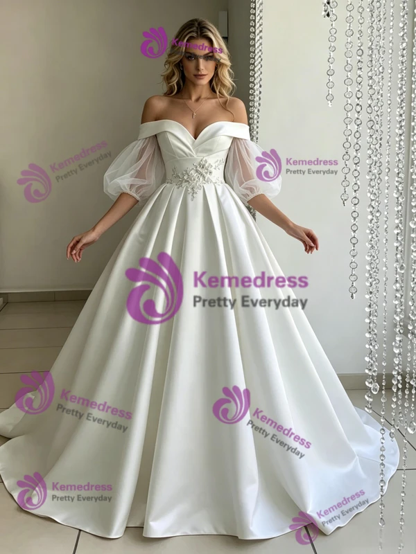 White Satin Puff Sleeve Appliques Wedding Dress