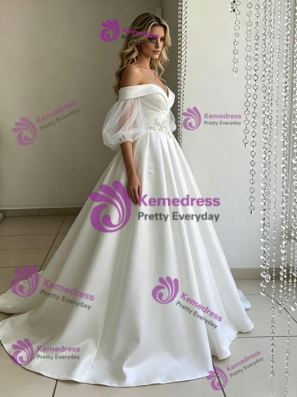 White Satin Puff Sleeve Appliques Wedding Dress