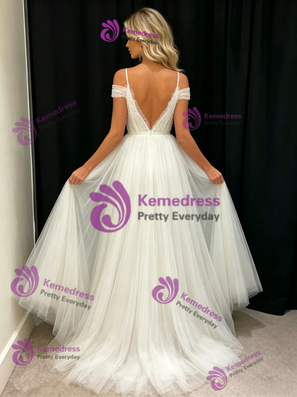White Tulle Spaghetti Straps Pleats Wedding Dress