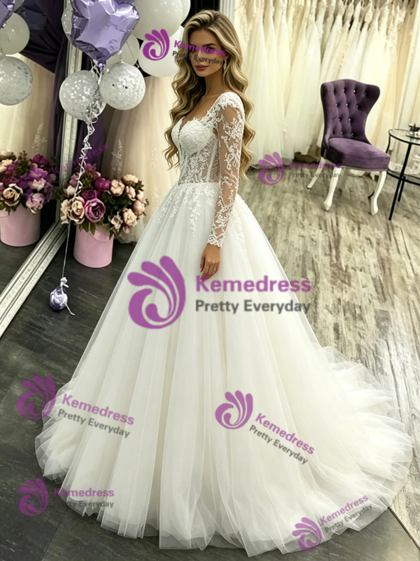 White Tulle Long Sleeve Appliques Wedding Dress