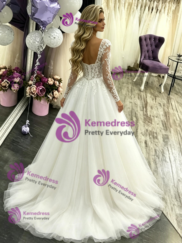 White Tulle Long Sleeve Appliques Wedding Dress