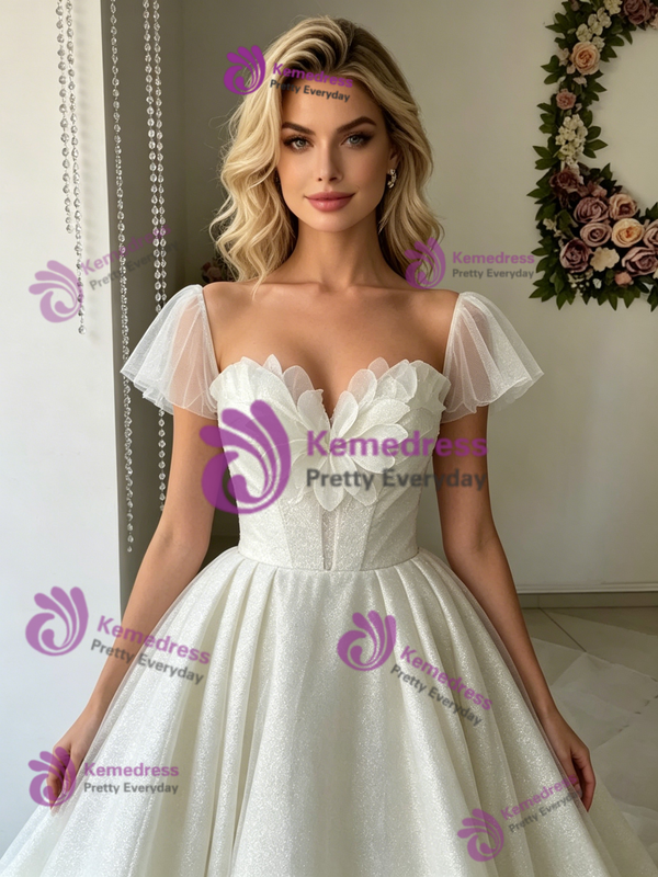 White Tulle Square Neck Wedding Dress