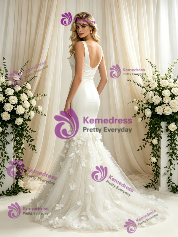 Ivory Mermaid Straps Appliques Wedding Dress