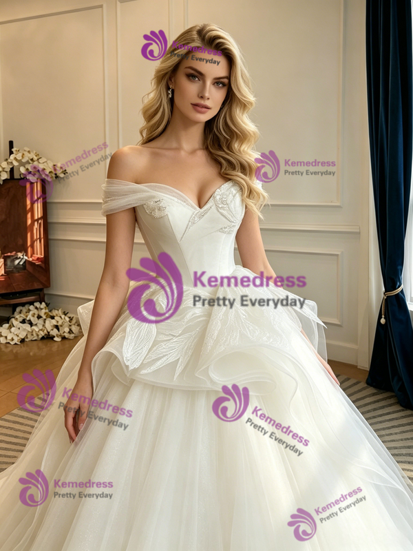 White Tulle Off the Shoulder Wedding DressWhite Tulle Off the Shoulder Wedding Dress