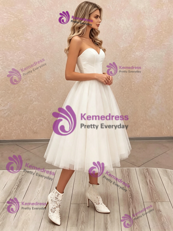 White Tulle Strapless Wedding Dress