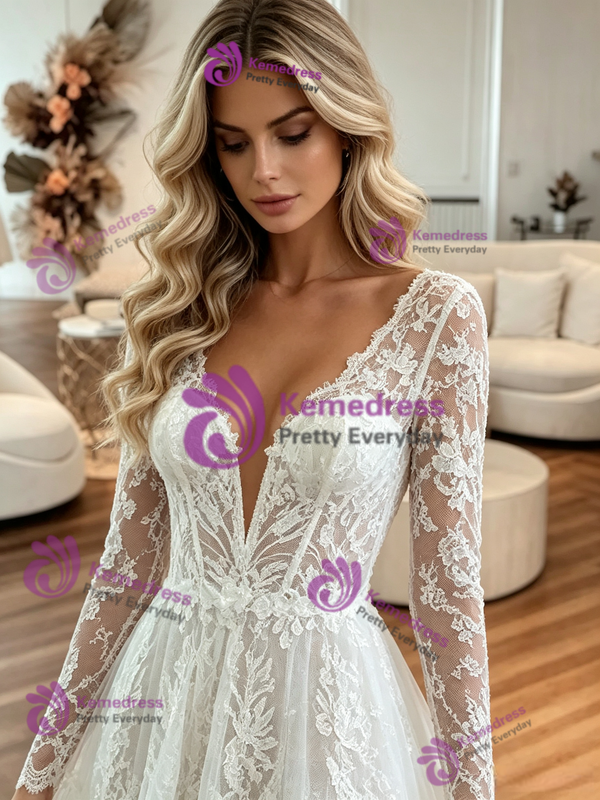White Tulle Appliques V-neck Wedding Dress