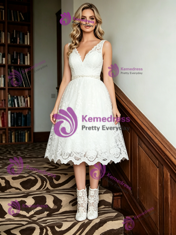 White Tulle V-neck Appliques Wedding Dress