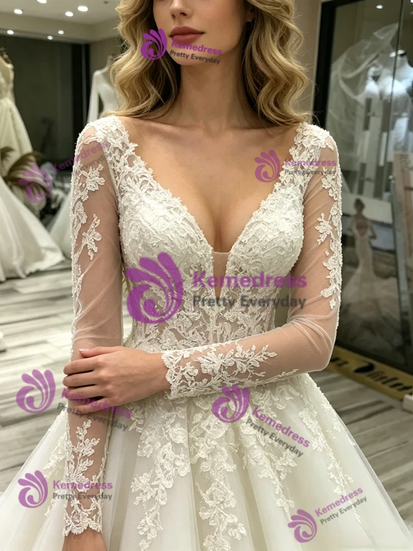 White Tulle Lace Long Sleeve Wedding Dress