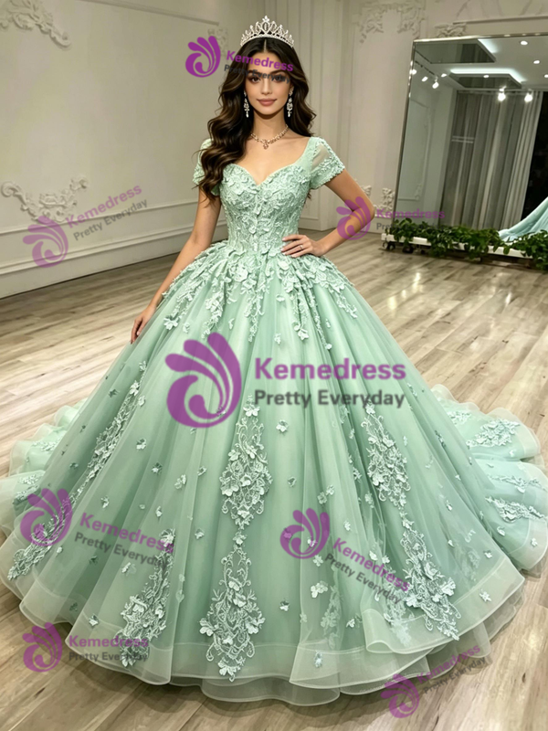 Green Tulle Short Sleeve V-neck Appliques Quinceanera Dress