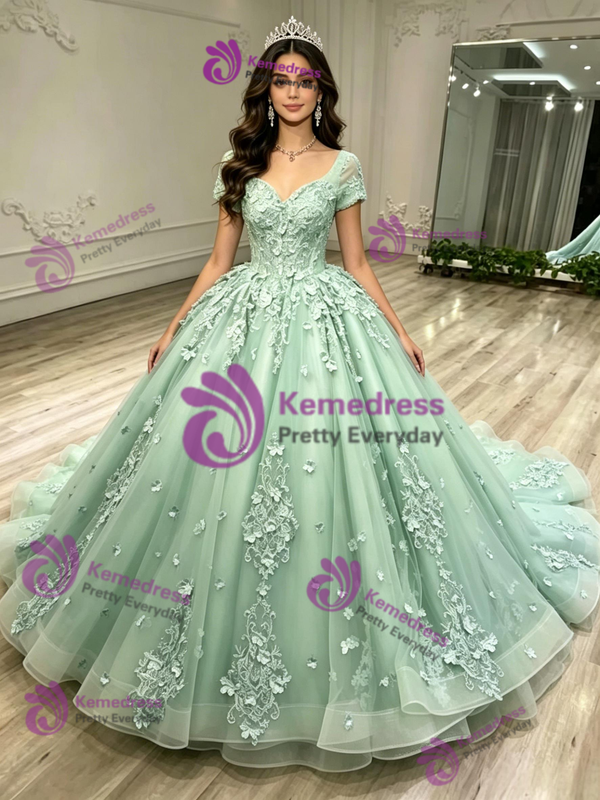 Green Tulle Short Sleeve V-neck Appliques Quinceanera Dress