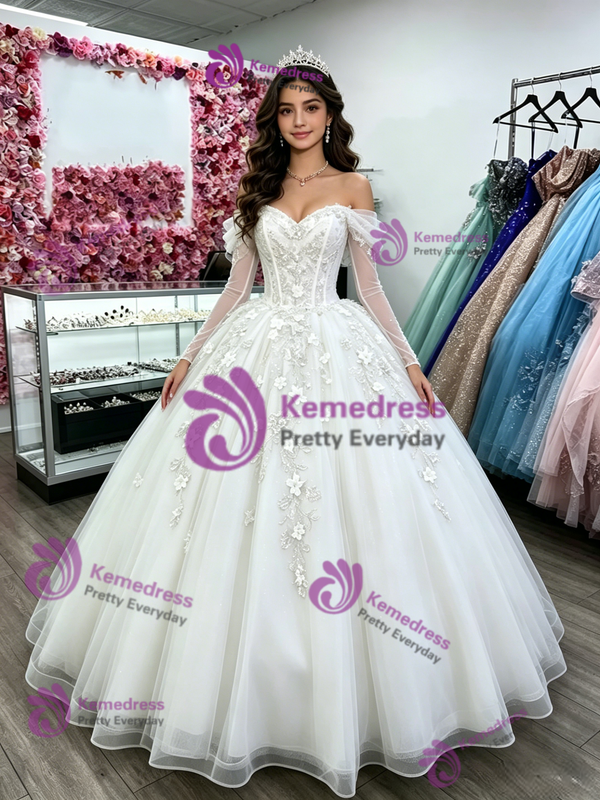 White Tulle Long Sleeve Appliques Quinceanera Dress