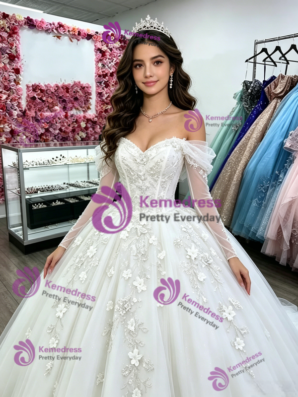 White Tulle Long Sleeve Appliques Quinceanera Dress