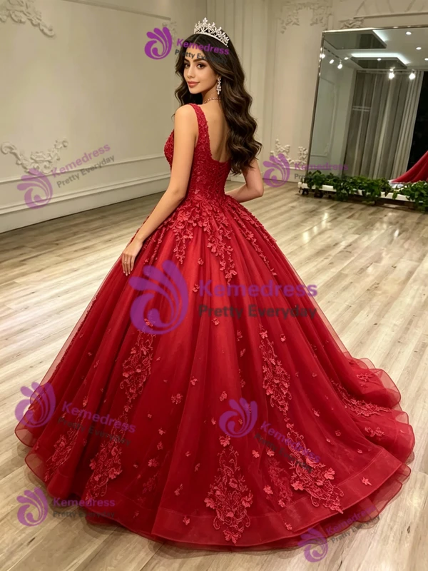 Red Tulle V-neck Appliques Quinceanera Dress