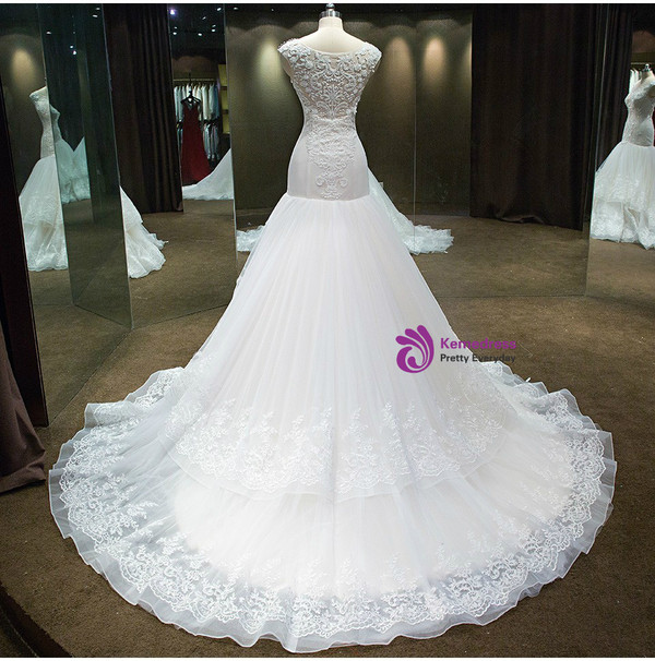 luxury Mermaid Wedding Dress With crystals And Beadings Scoop Organza Ruffers Pears