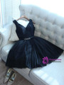 Black V-neck Short/Mini Prom Dress Juniors Homecoming Dresses