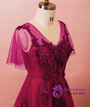 Plus Size Burgundy V-neck Tulle Appliques Prom Dress