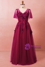 Plus Size Burgundy V-neck Tulle Appliques Prom Dress