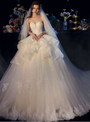 Light Champagne Ball Gown Lace Tulle Sweetheart Appliqeus Wedding Dress