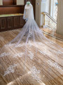 In Stock:Ship in 48 Hours White Tulle Appliques Flower Long Brides Veils 