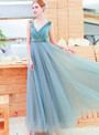 Fashion In Stock:Ship in 48 Hours Green Tulle V-neck Pleats Appliques Long Prom Dress