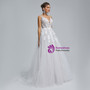 White Tulle V-neck Backless Appliques Wedding Dress
