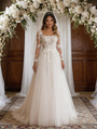White Tulle Appliques Long Sleeve Wedding Dress