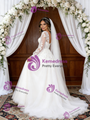 White Tulle Appliques Long Sleeve Wedding Dress