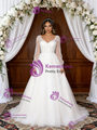 White Tulle Appliques Long Sleeve Wedding Dress