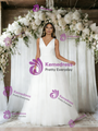 White Tulle V-neck Appliques Wedding Dress