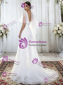 White Tulle Square Neck Appliques Wedding Dress