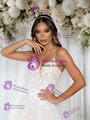 White Tulle Appliques Spaghetti Straps Wedding Dress