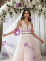 Champagne Lace V-neck Sleeveless Wedding Dress