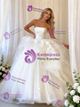White Tulle Strapless Appliques Wedding Dress