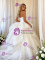 White Tulle Strapless Appliques Wedding Dress