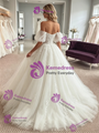 White Tulle Appliques Puff Sleeve Wedding Dress