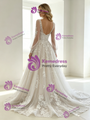 A-Line White Tulle Appliques Long Sleeve Wedding Dress
