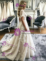 A-Line Tulle Appliques Straps Wedidng Dress