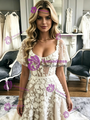 A-Line Tulle Appliques Straps Wedidng Dress