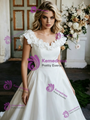 White Satin V-neck Flower Wedding Dress
