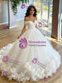 White Tulle Off the Shoulder Quinceanera Dress