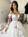 White Tulle Long Sleeve Appliques Quinceanera Dress