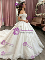 White Tulle Off the Shoulder Appliques Quinceanera Dress